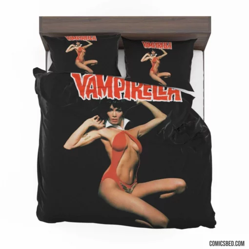Vampirella Nightly Pursuits Comic Bedding Set 1